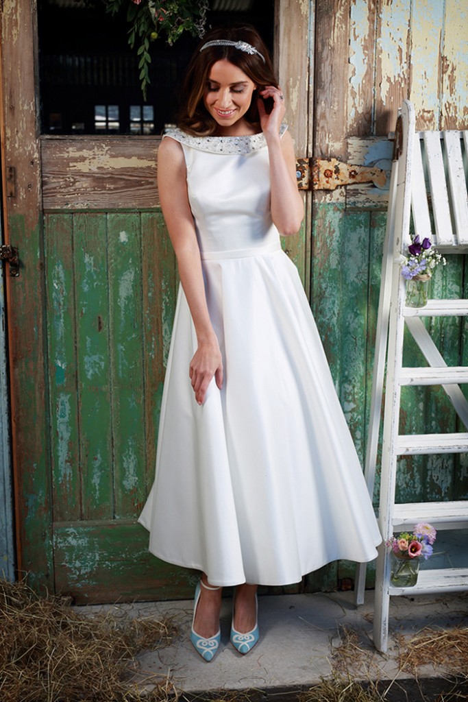 Short wedding dress, perfect for summer brides