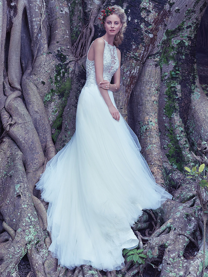 Sparkling Bridal Gowns for Summer